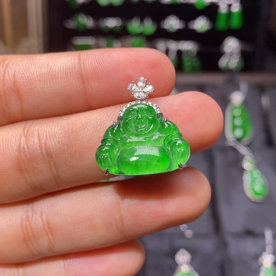 颈饰18K金镶嵌翡翠天然翡翠