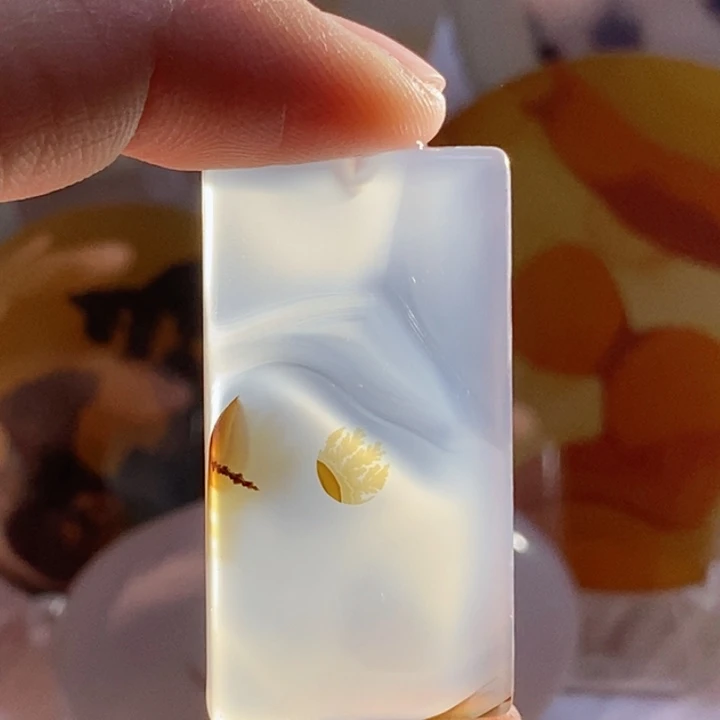 玛瑙/玉髓颈饰未镶嵌轩**康