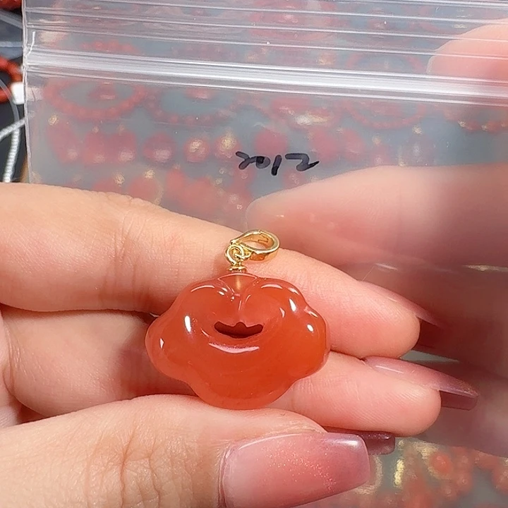 南红玛瑙银S925镶嵌吊坠