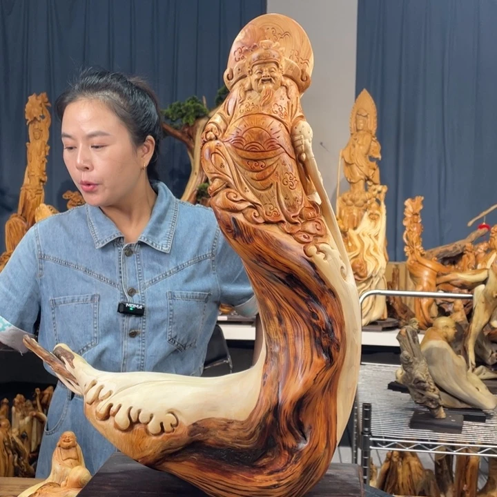 柏木（崖柏）随型摆件