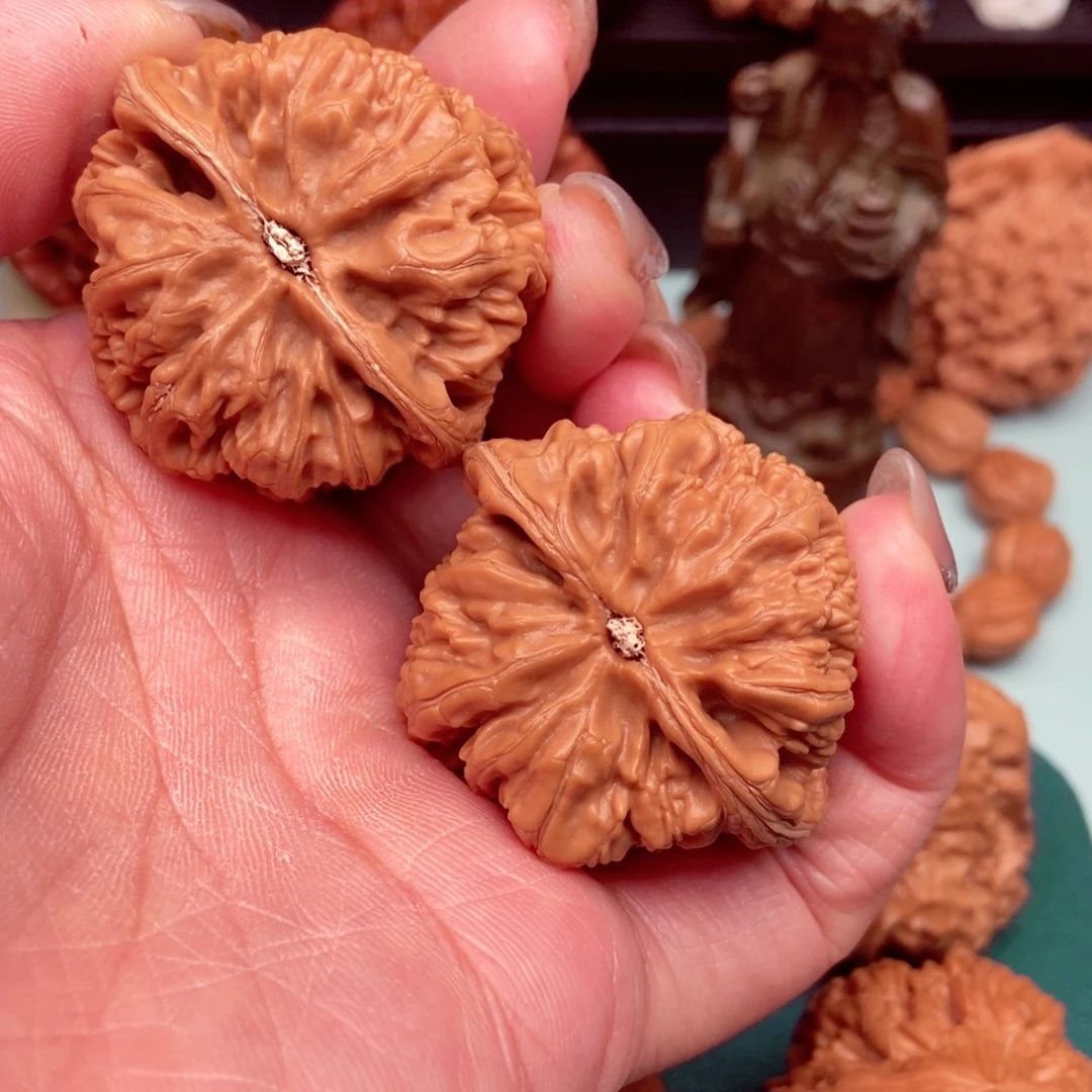 钓***人吊坠文玩核桃平谷粗筋40+