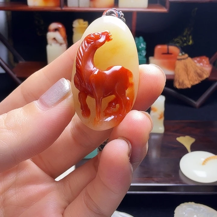 用***1泥塑老性芙蓉马到成功挂件