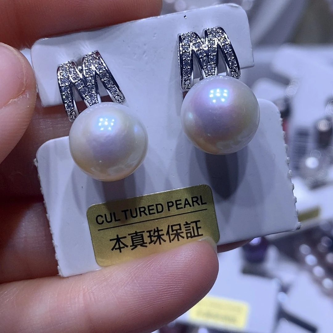 未镶嵌淡水珍珠耳钉