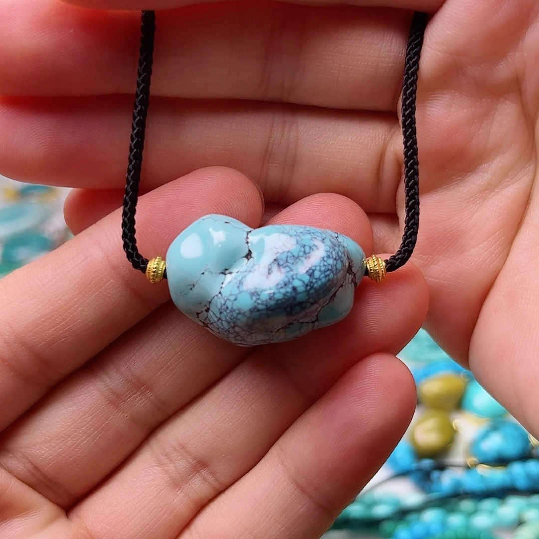 未镶嵌绿松石珠宝奇石