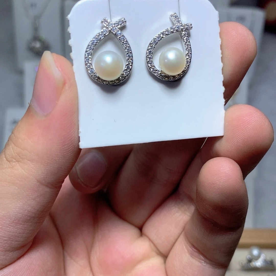 耳饰银S925镶嵌淡水珍珠