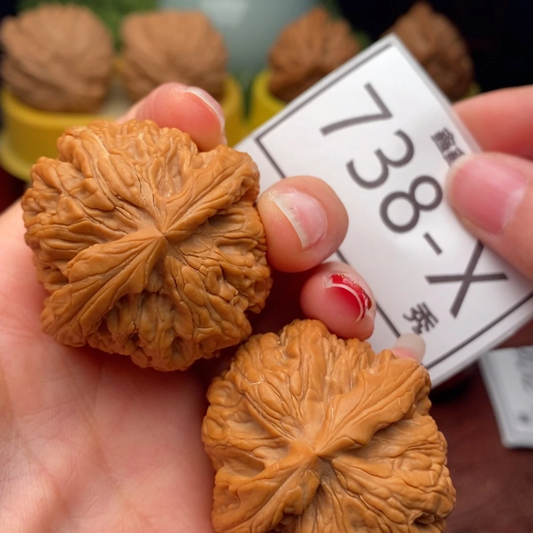 桃核把件红锦鲤42……