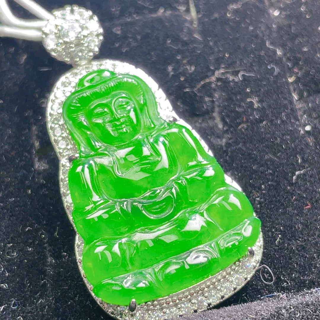 翡翠颈饰未镶嵌77，