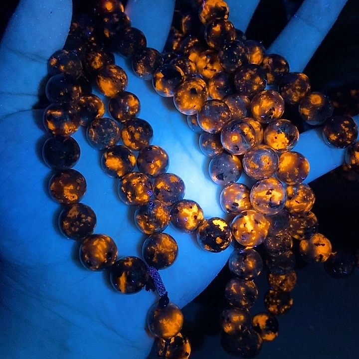 方钠石未镶嵌火灵芝卡10多圈