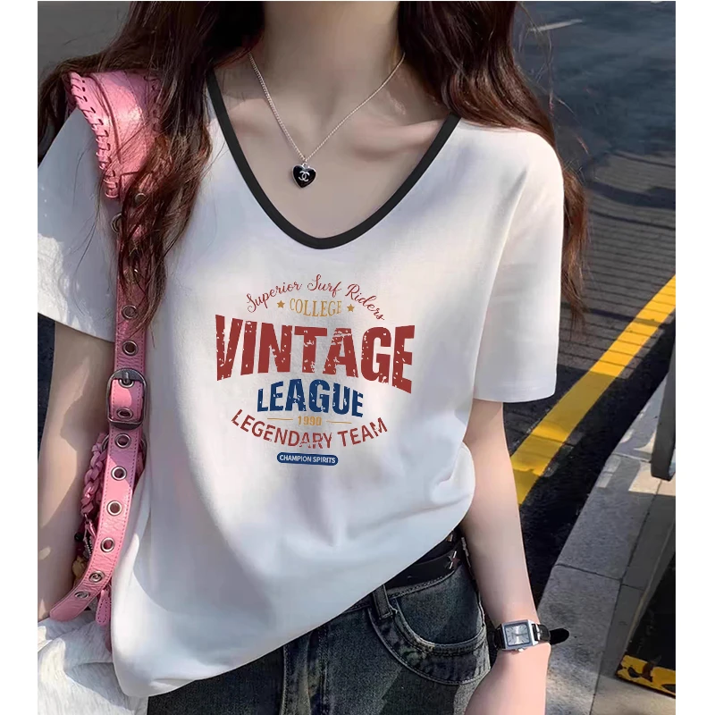 大码胖mm韩版简约宽松显瘦短袖T恤女士夏季设计感撞色V领印花上衣