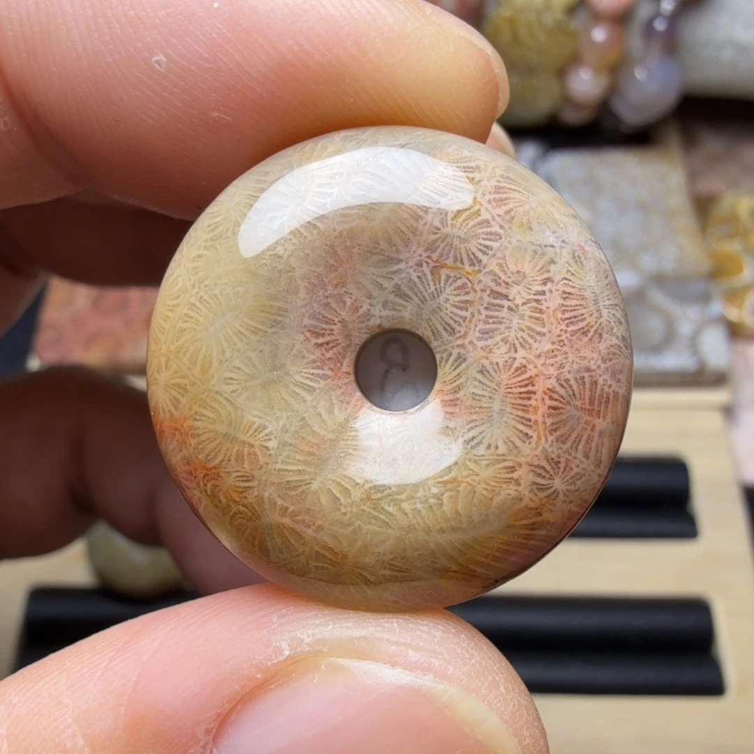 硅化玉未镶嵌纯天然色有机玉石保真色