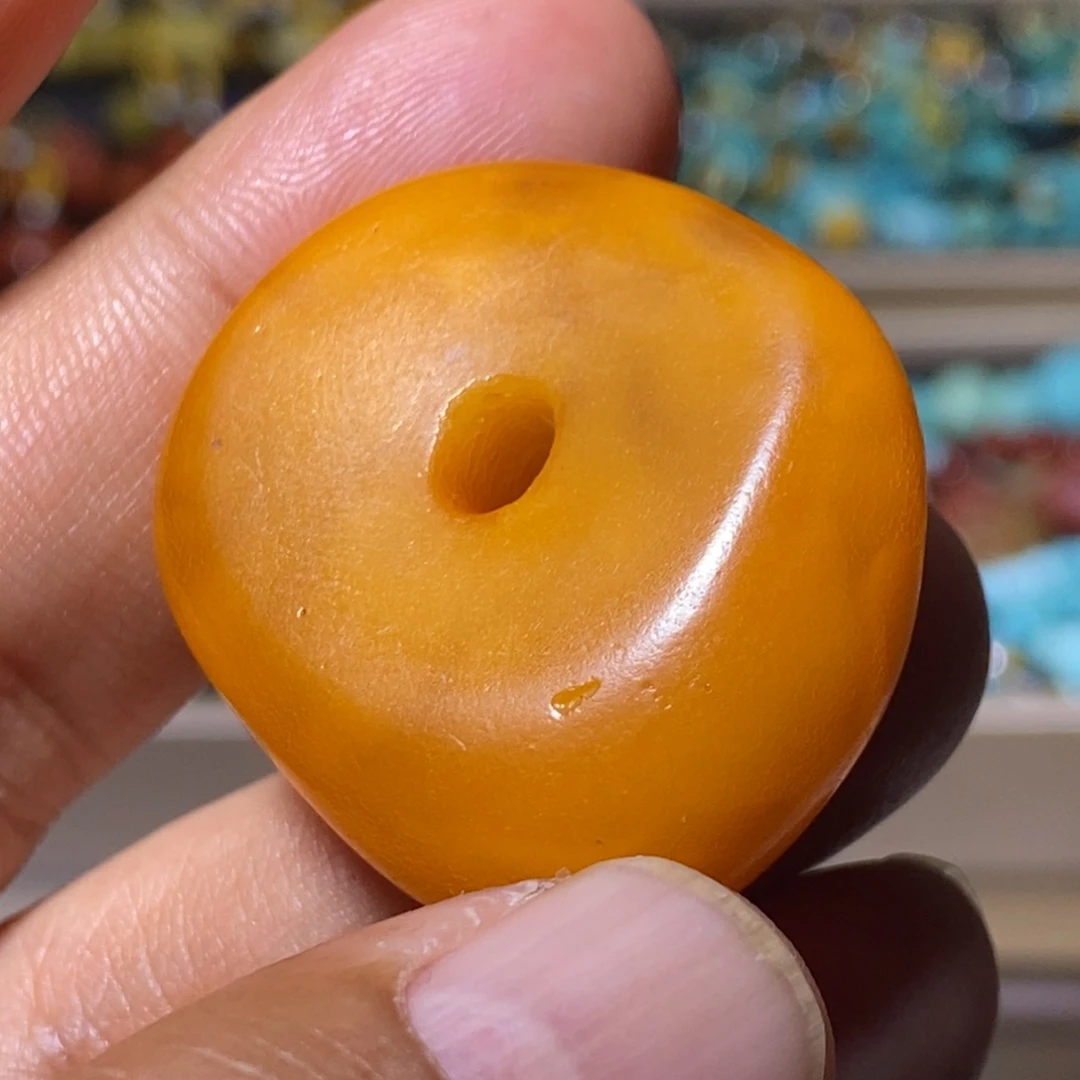 蜜蜡未镶嵌裸石配饰