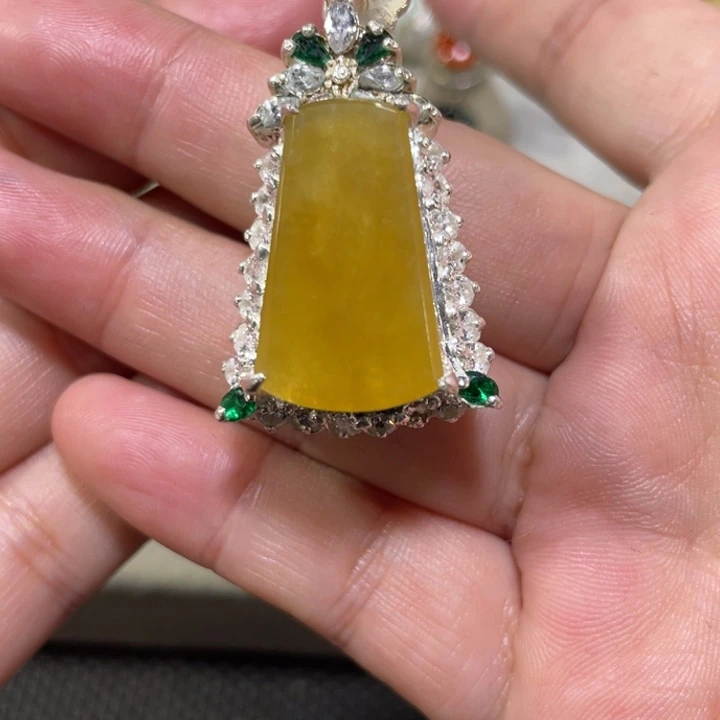 翡翠未镶嵌戒指缅甸天然翡翠