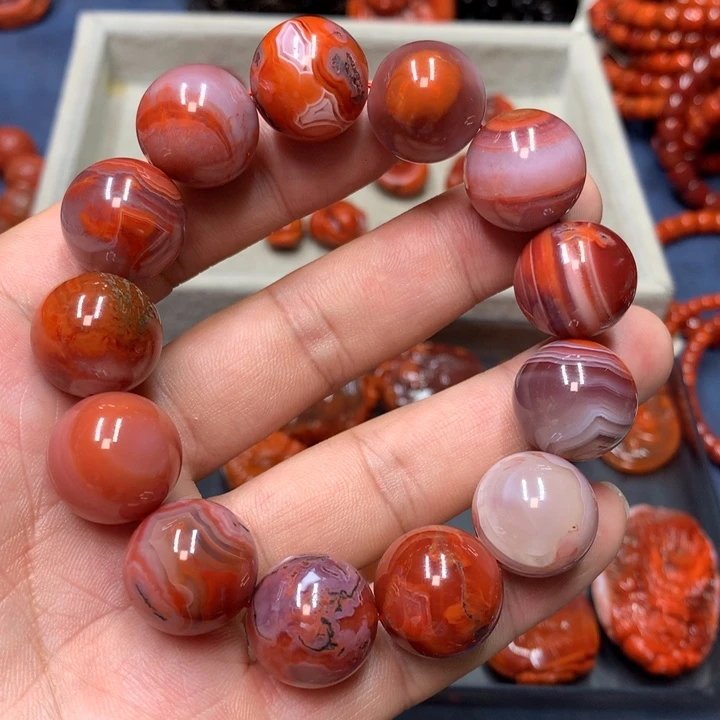 未镶嵌手串南红玛瑙17+m m