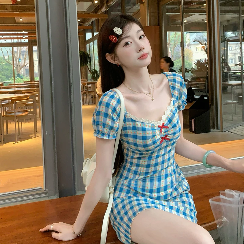 韩系格纹连衣裙女夏甜美温柔拼接蕾丝公主裙