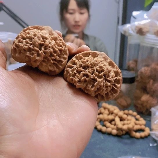 【闪购商品】把件文玩核桃51矮壮官帽