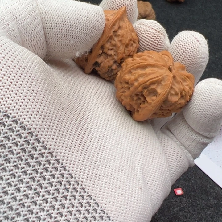 文玩核桃吊坠野生原树福禧352