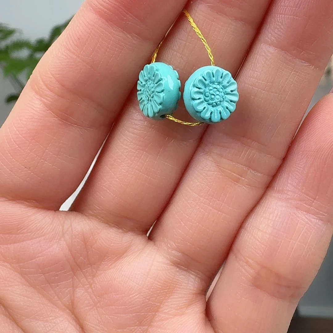 绿松石未镶嵌挂件