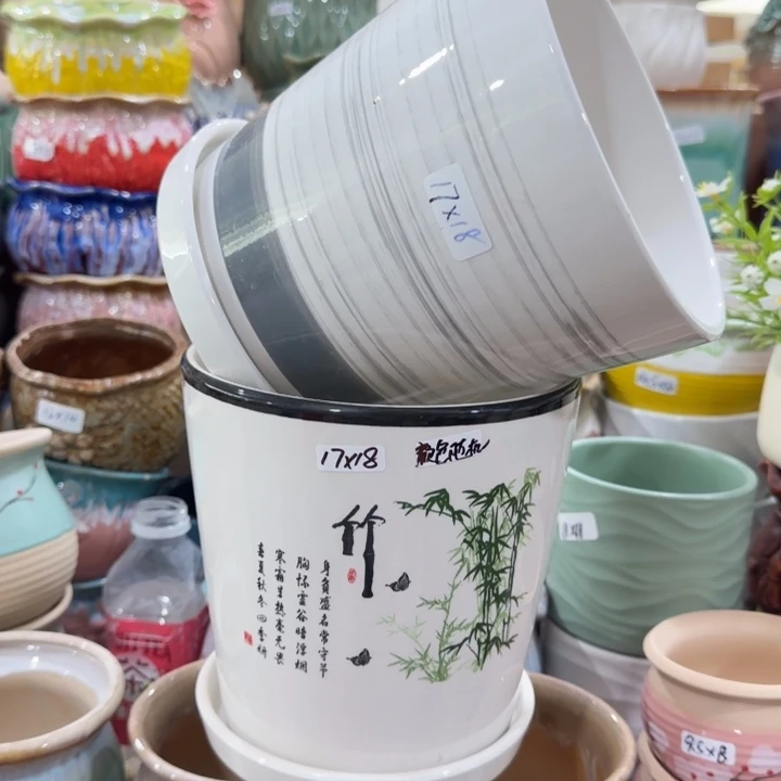 凑9块包邮，有孔，陶瓷花盆