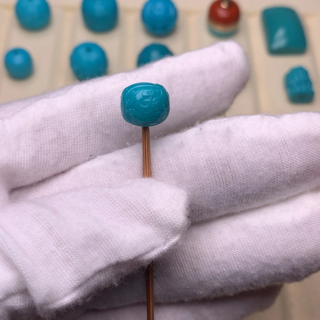 绿松石未镶嵌绿松石龙凤呈祥9.8