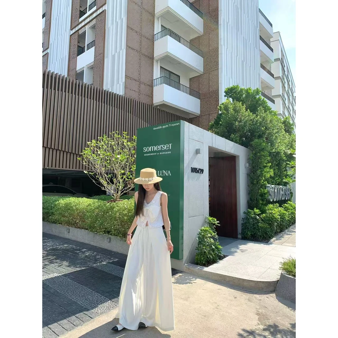 【盒子专享】腔调十足  白色松紧腰系带阔腿直筒裤