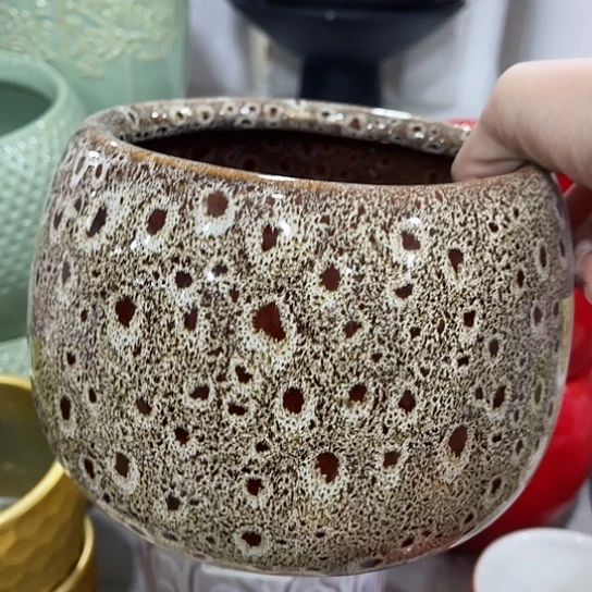 多绿植陶瓷花盆9.9包邮，有孔