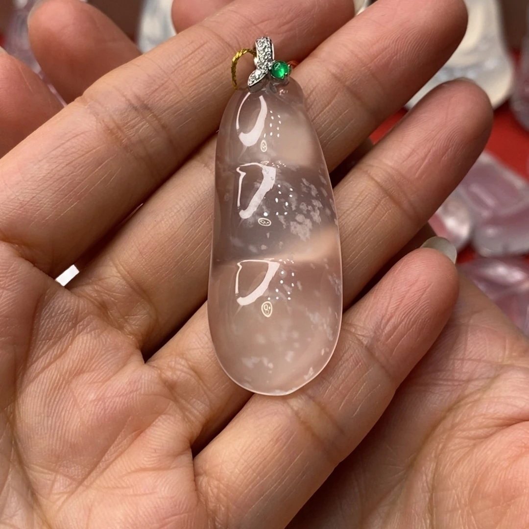 小***沙石英质玉银S925镶嵌吊坠