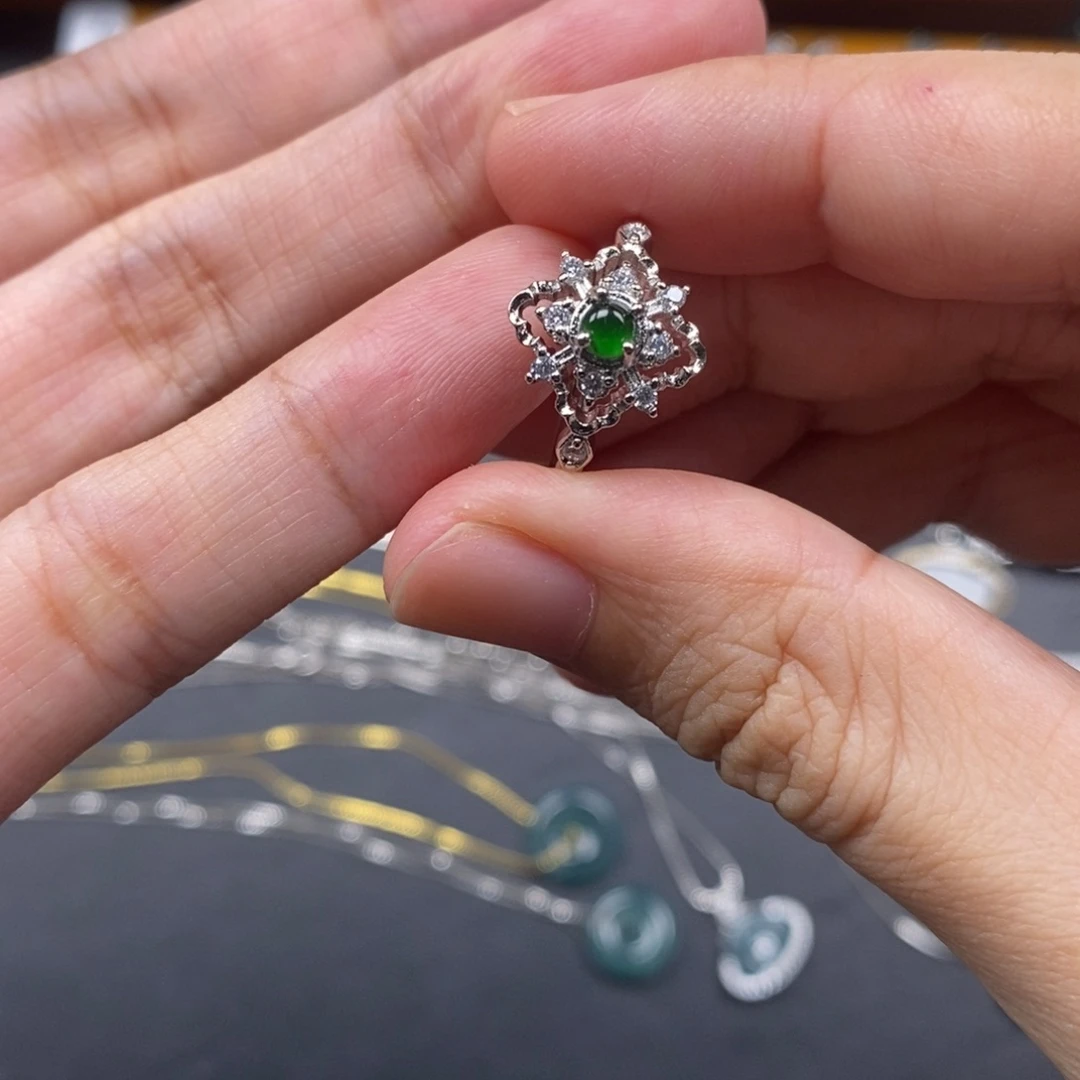 未镶嵌挂件翡翠翡翠