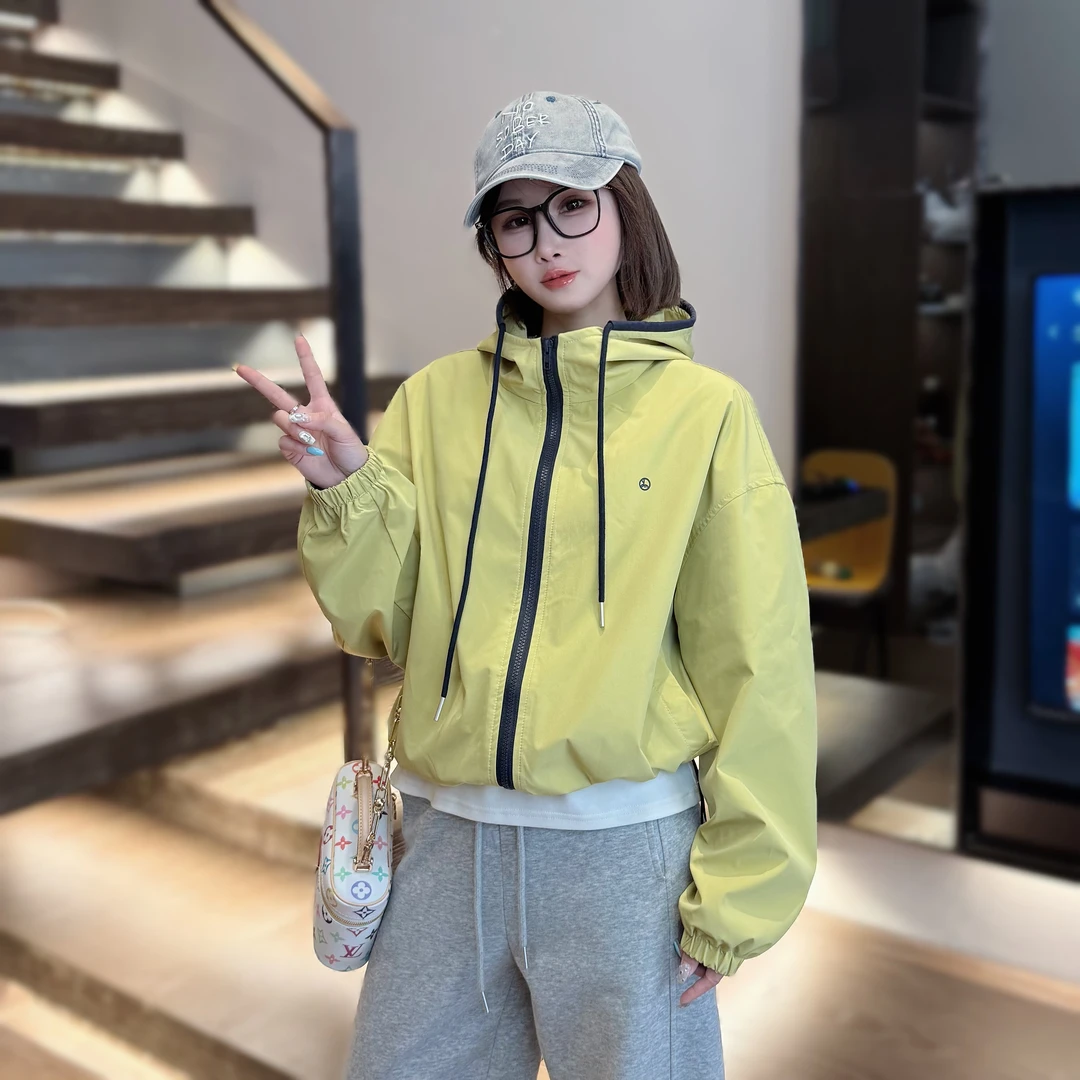 【青柠】巨显白宽松休闲防晒冲锋衣外套S661