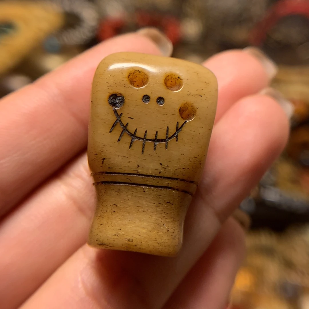 泥塑娘啦擦擦骰子