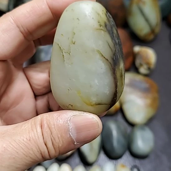 和田玉（糖玉）未镶嵌挂件