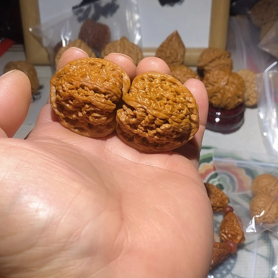 文玩核桃把件（****）38南疆回血