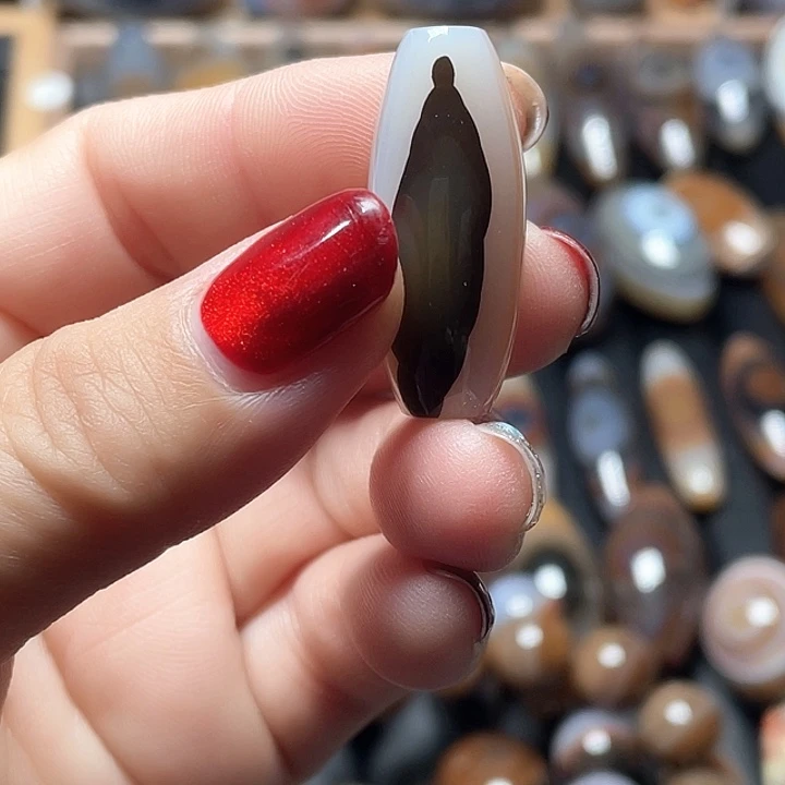 玛瑙/玉髓未镶嵌颈饰