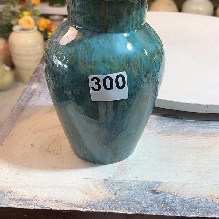 白泥花瓶口8，高22，300，摆件