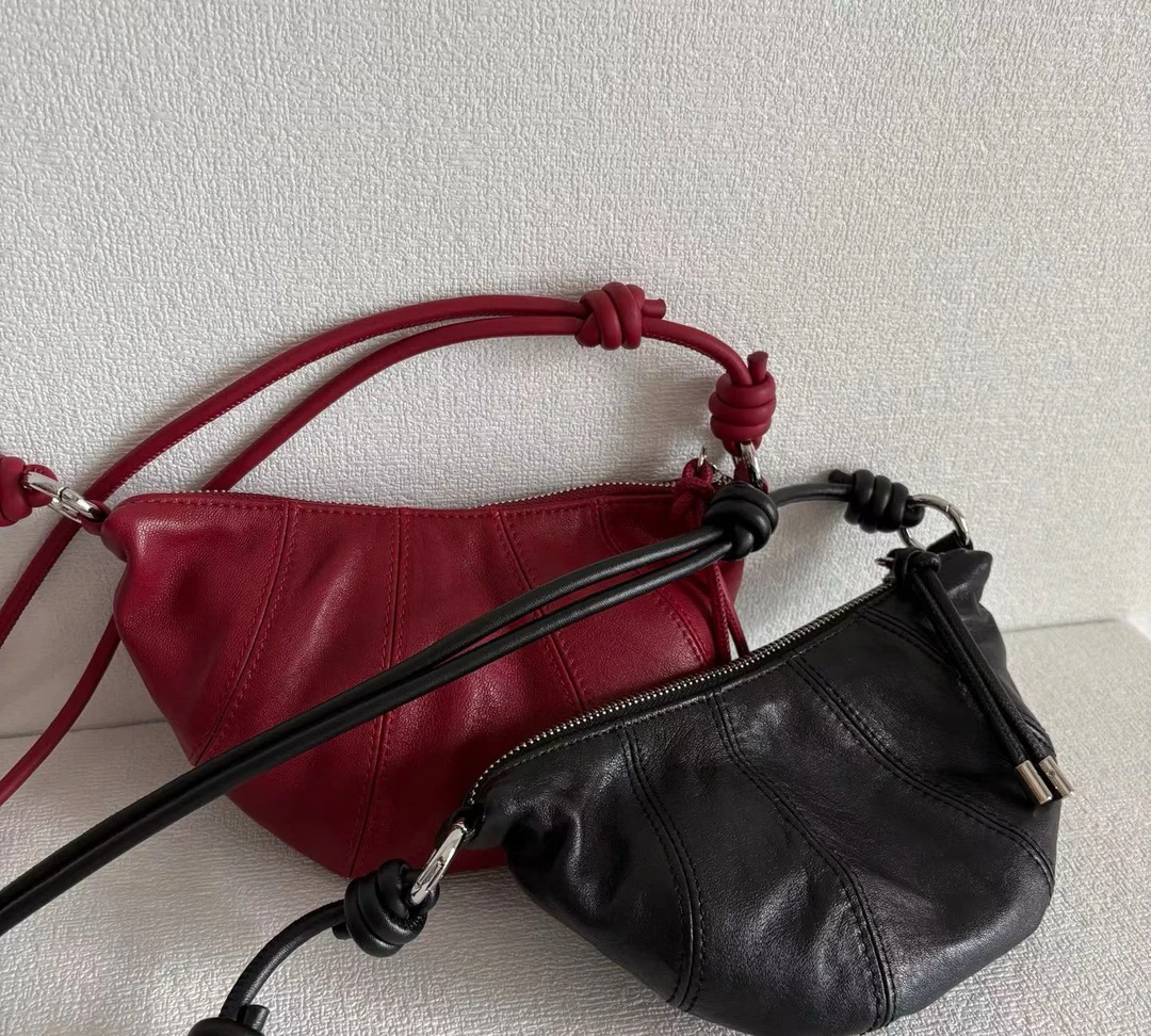 头层羊皮可颂包真皮牛角包小众设计韩国马鞍包时尚百搭单肩斜挎包