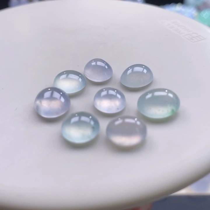 翡翠吊坠(不含链)未镶嵌翡翠种水蛋面随机发一件