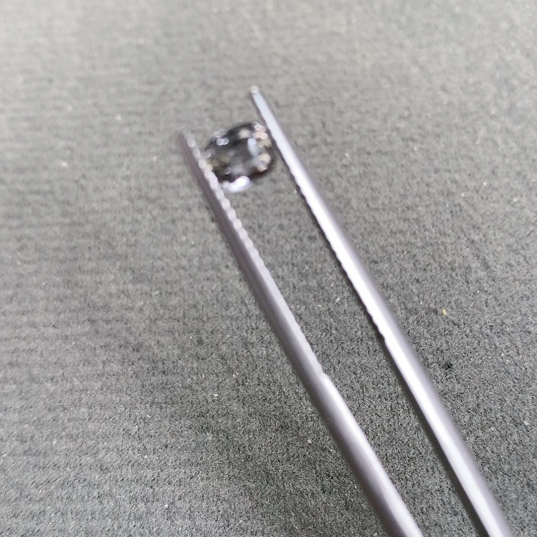 尖晶石裸石未镶嵌