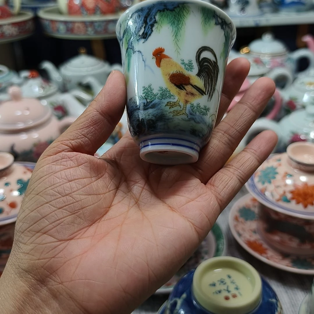 摆件瓷哈哈哈哈哈哈哈哈哈哈哈