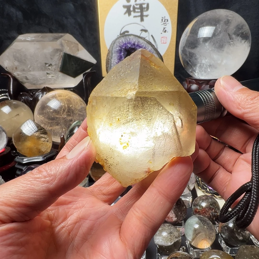 珠宝半成品未镶嵌水晶东海本地晶簇标本