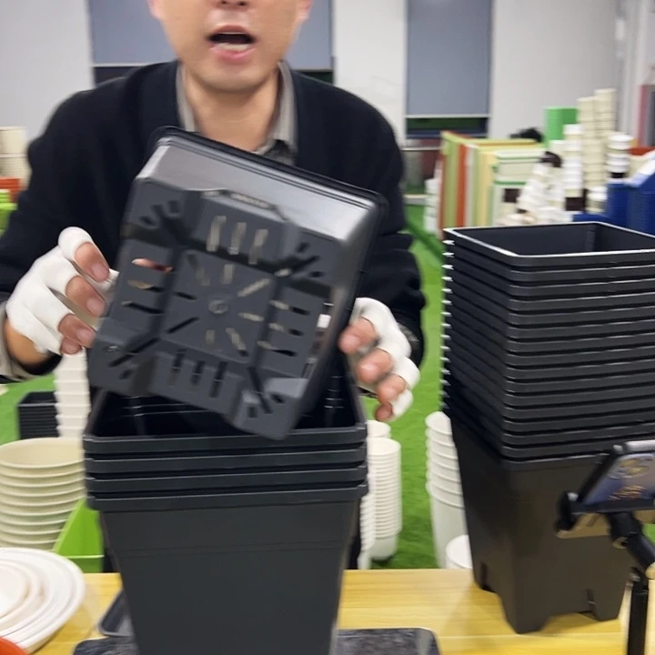 清仓方盆口20高22黑色6只带托