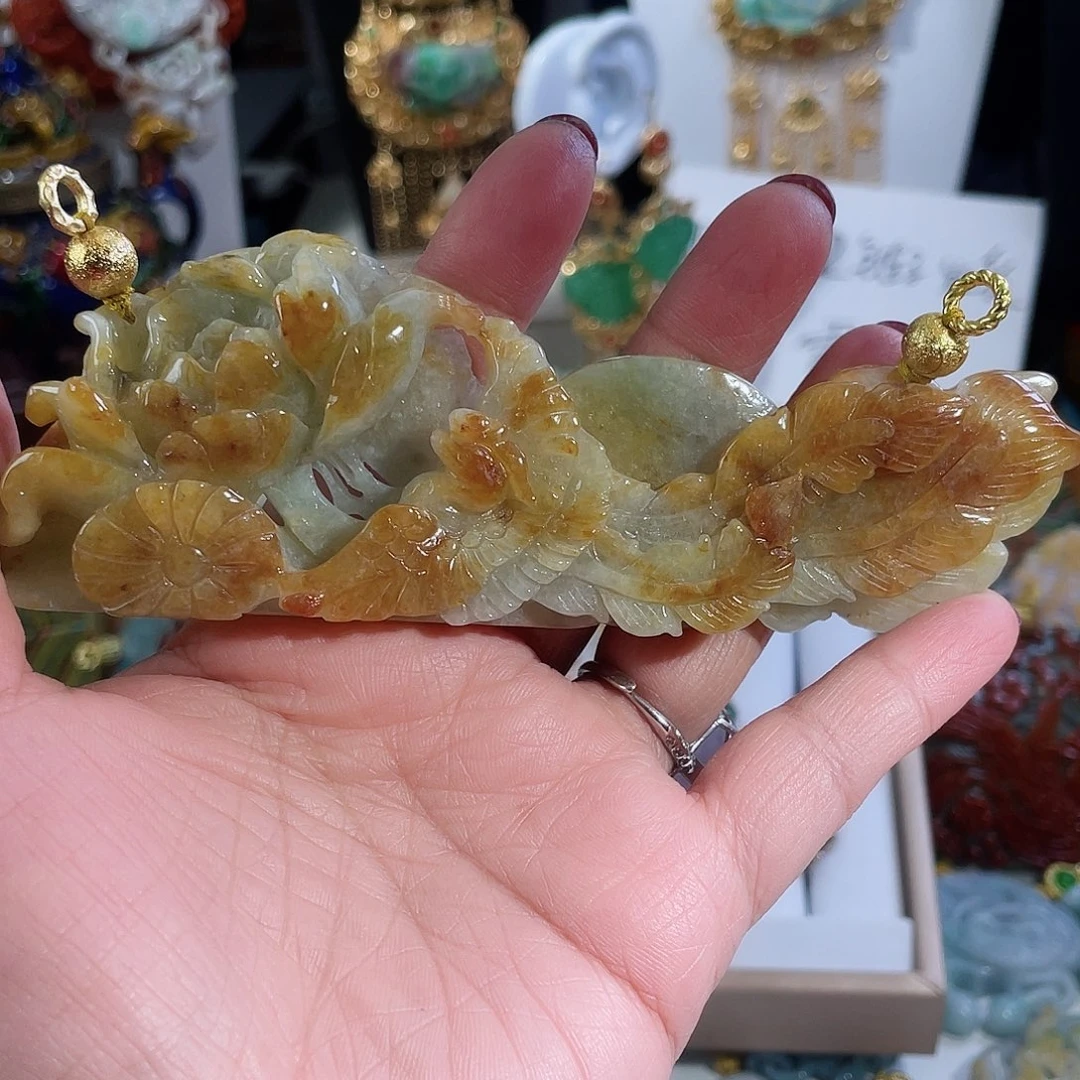 翡翠颈饰未镶嵌翡翠冰红大凤凰玉衡