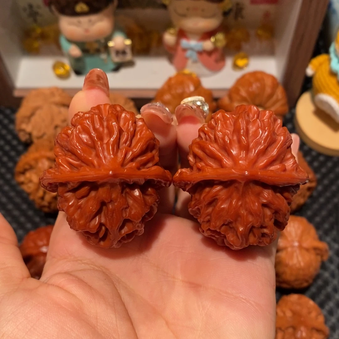 桃核吊坠40玉化帝王，0745