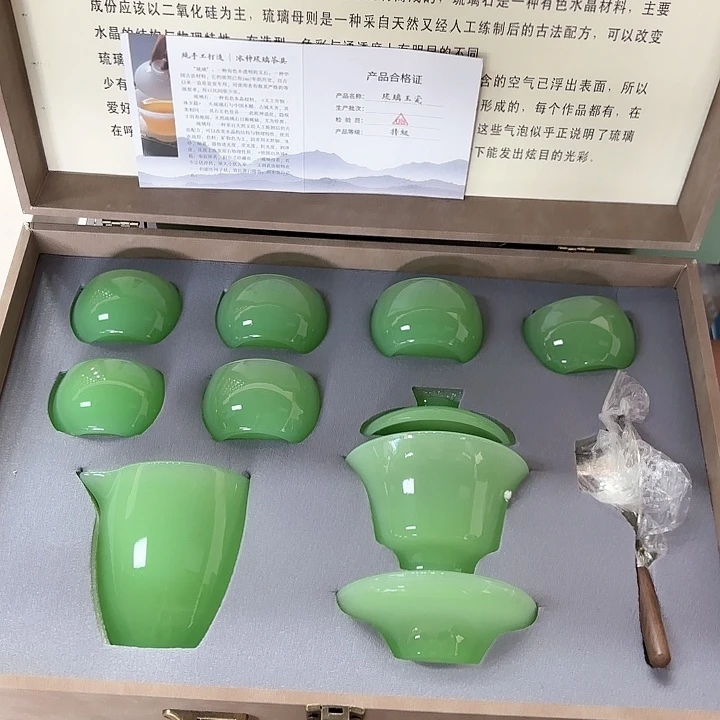 孤品茶具套装等等。