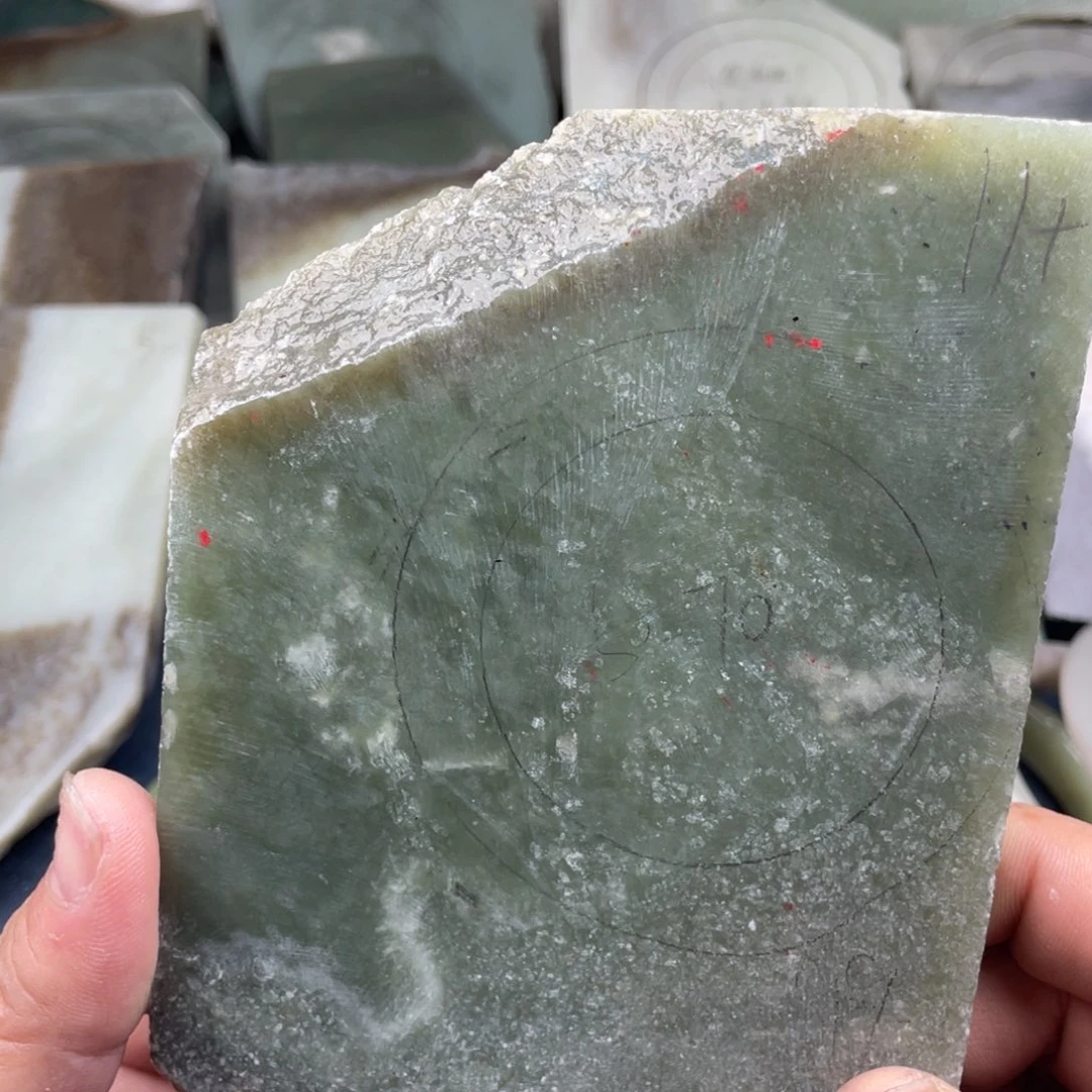 和田玉未镶嵌珠宝奇石