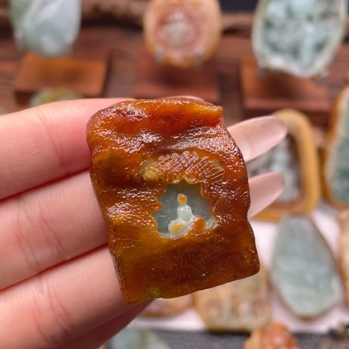 定制翡翠未镶嵌翡翠