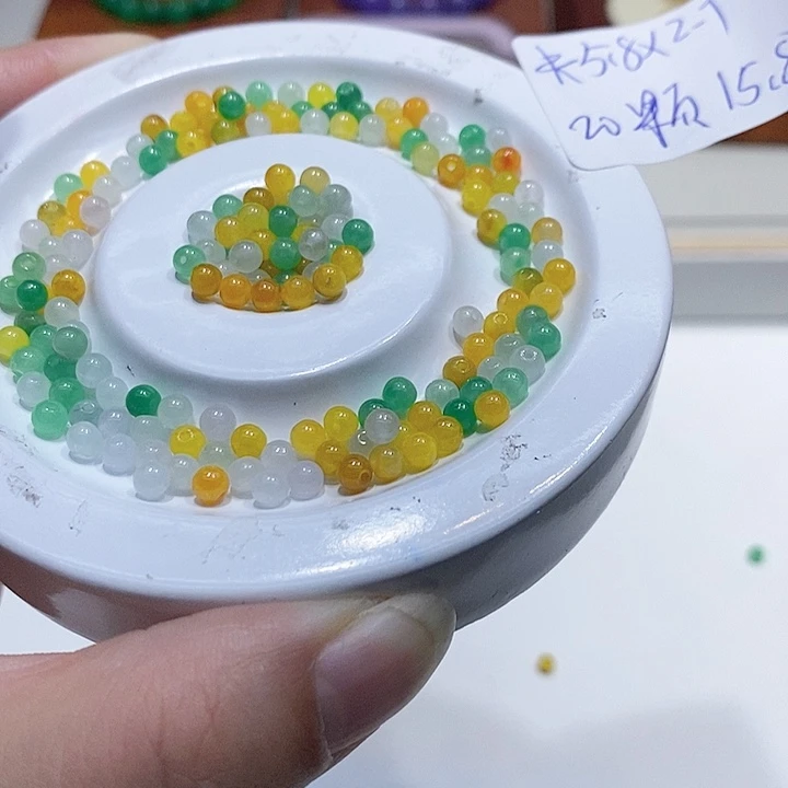 翡翠散珠冰多宝3➕  20颗