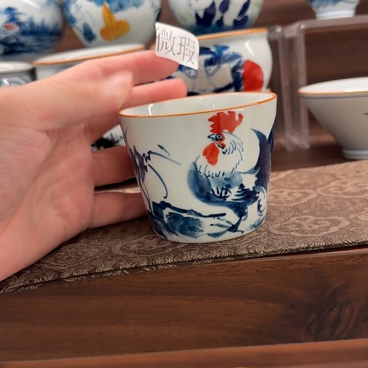 釉下手绘茶具微瑕
