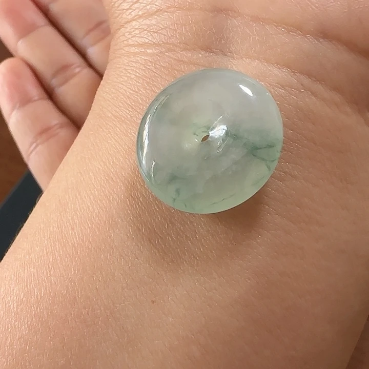 翡翠颈饰未镶嵌L平安扣