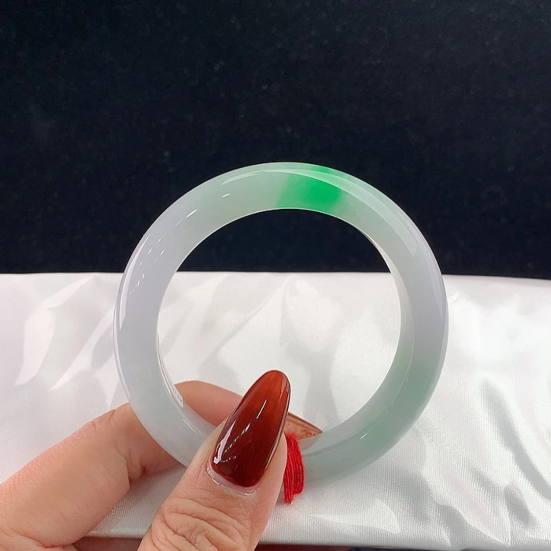 【闪购商品】未镶嵌手镯翡翠正54