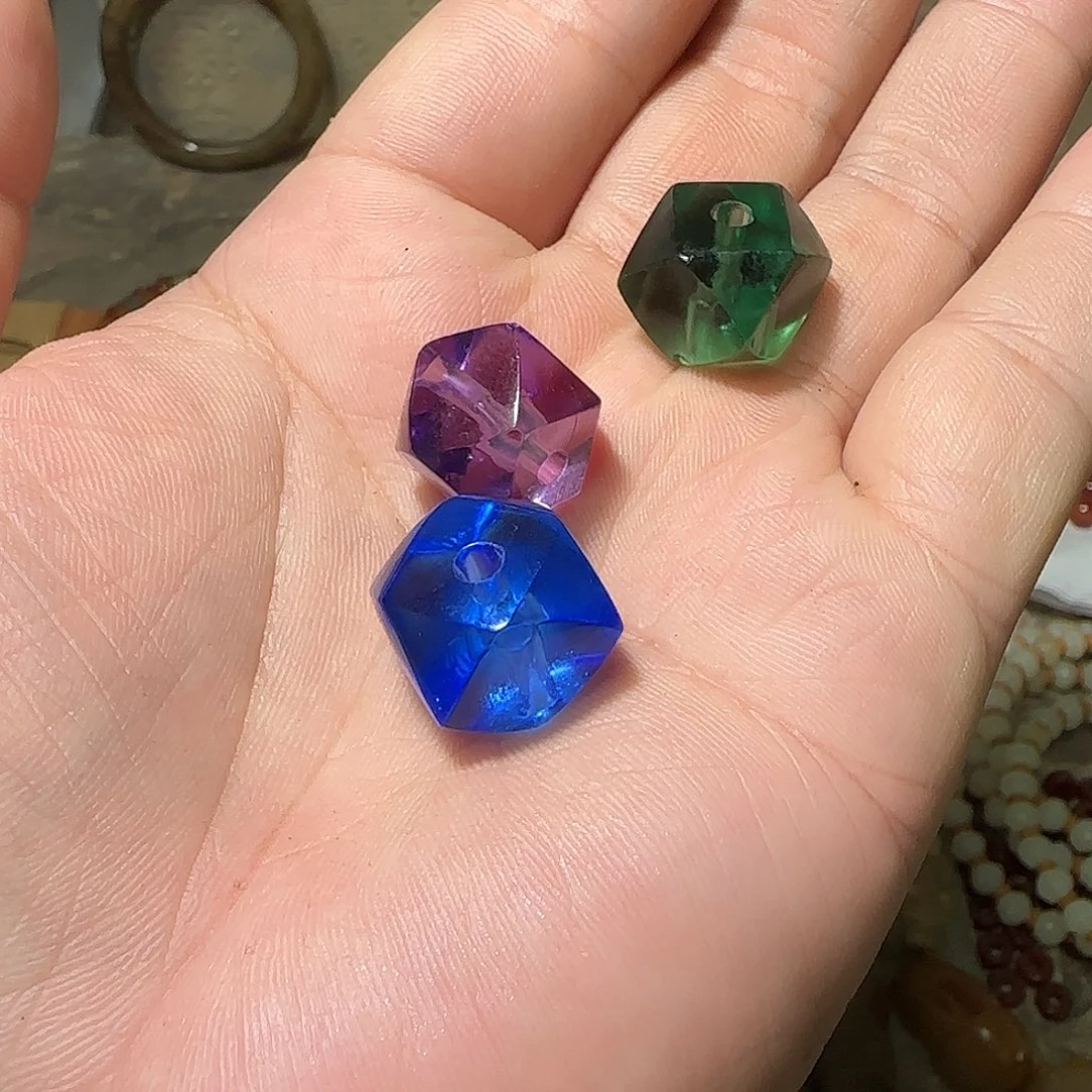 玛瑙/玉髓颈饰未镶嵌国**雕