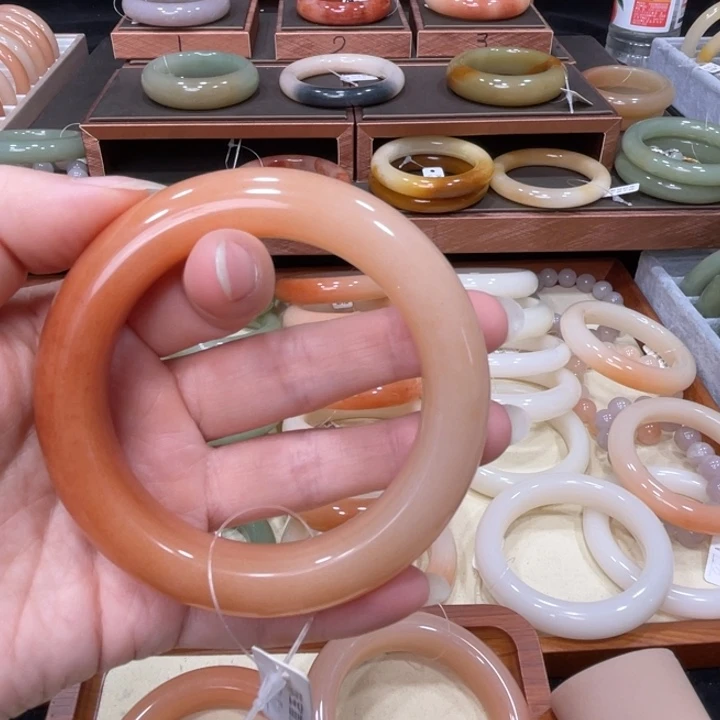 石英质玉手镯未镶嵌1**8